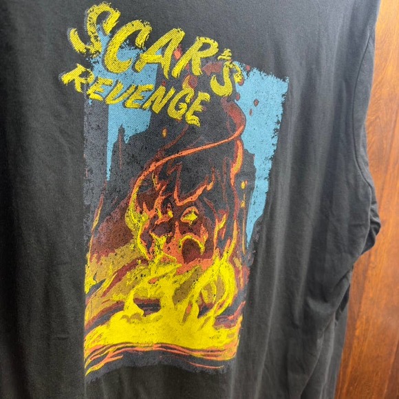 LuLaRoe Disney Villains Long Sleeve Patrick Scar’s Revenge Mens Size Large Black - Picture 2 of 7